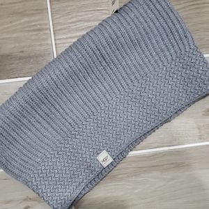 Ugg Nyla Snood/Neckwarmer